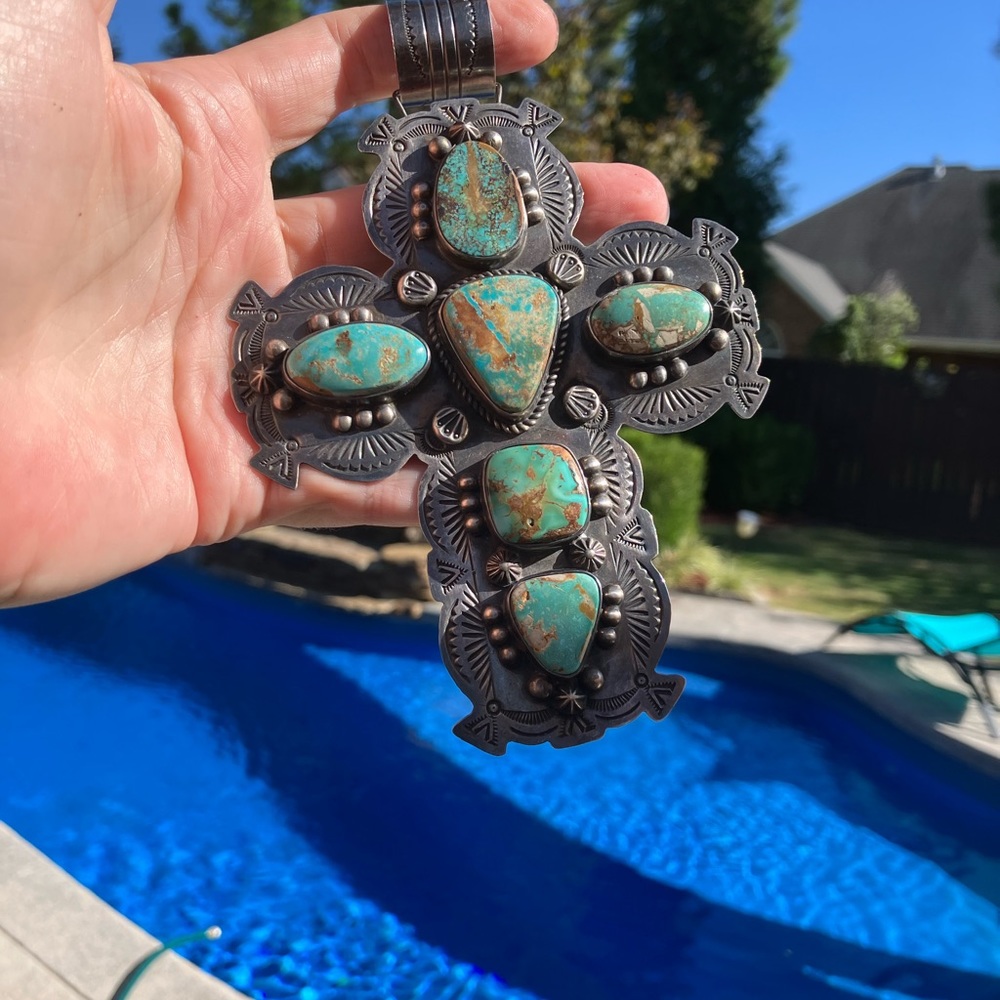 ⭐️Navajo Sterling Silver Royston Turquoise cross pendant Exquisite work of art